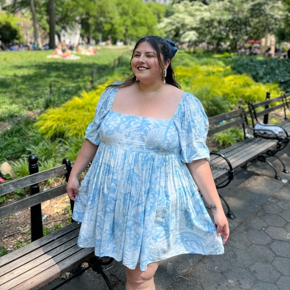 Selkie Blue Floral Puff Sleeve Dress Size 5X - Picture 7 of 12